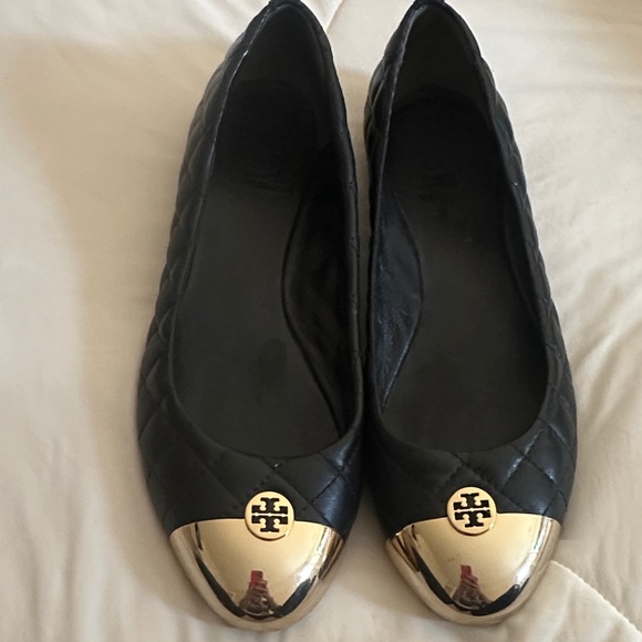 Tory Burch Black Quilted Flats with Gold Toe - Picture 1 of 5
